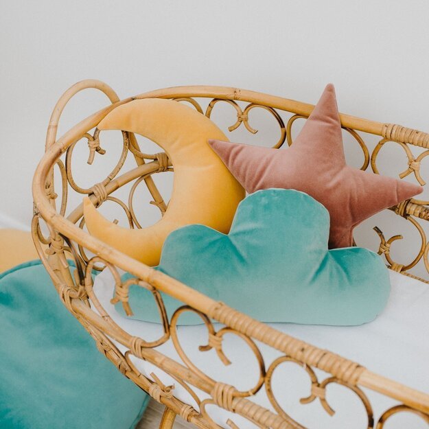 Bright velvet tapestry pillow set